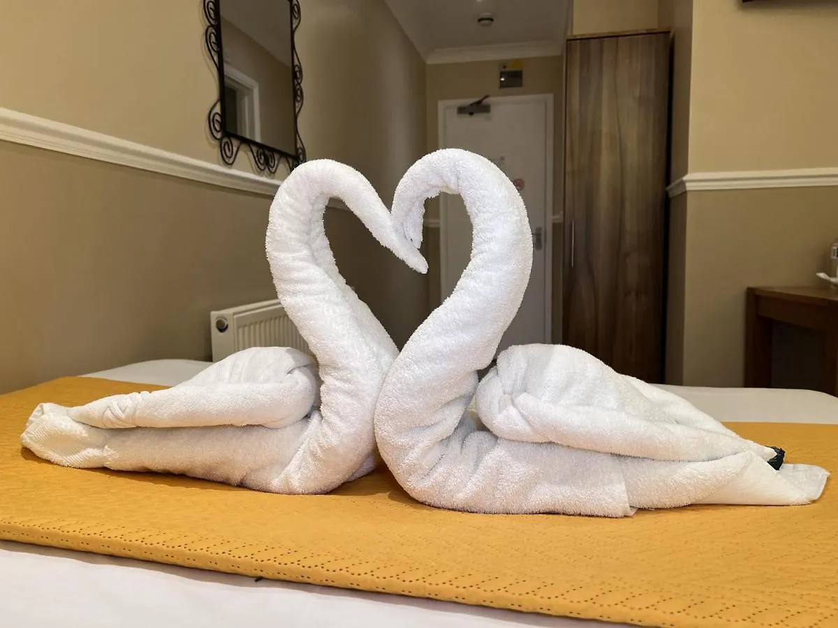 The Commongate Hotels London Bed & Breakfast