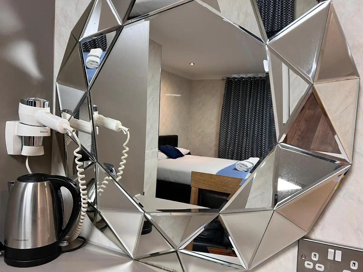 *** Bed & Breakfast The Commongate Hotels London Storbritannien