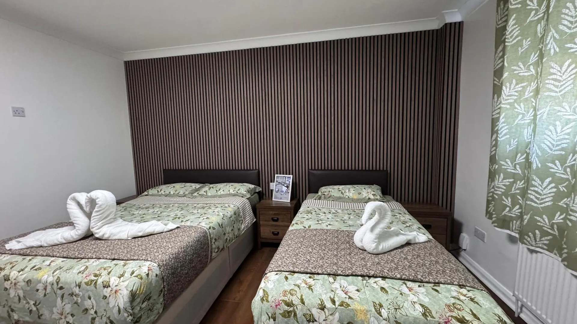 The Commongate Hotels London Bed & Breakfast