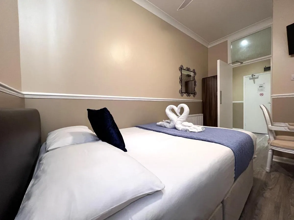 The Commongate Hotels London Bed & Breakfast